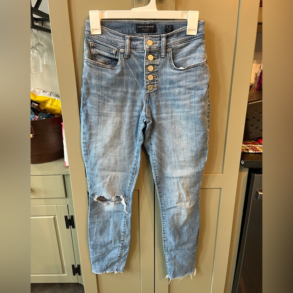 Lucky Brand size 0 (25 waist) ankle jean